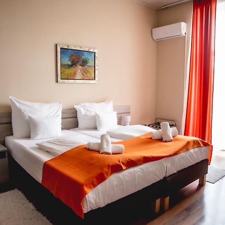 Hotel Kapos Капошвар Екстер'єр фото
